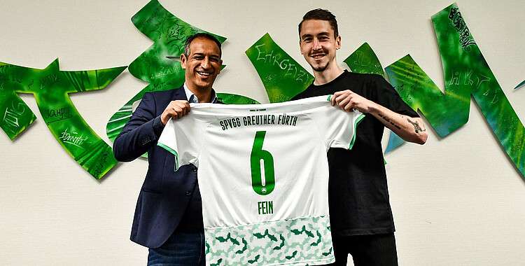 أدريان فاين