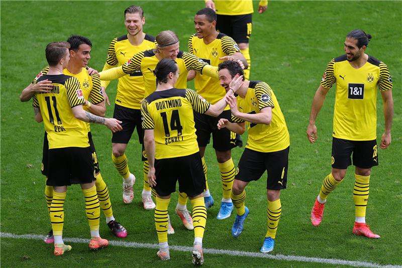 لاعبو دورتموند