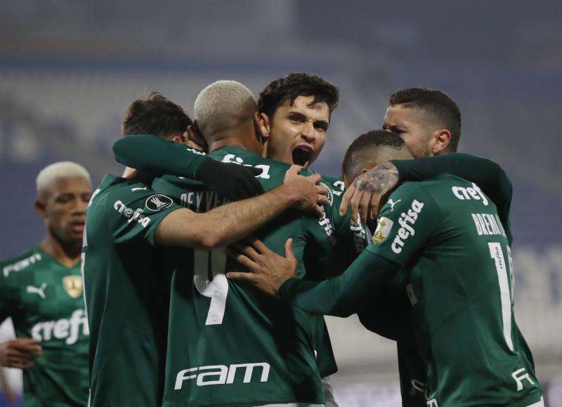 لاعبو بالميراس