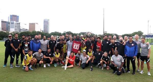 من الاحتفالية