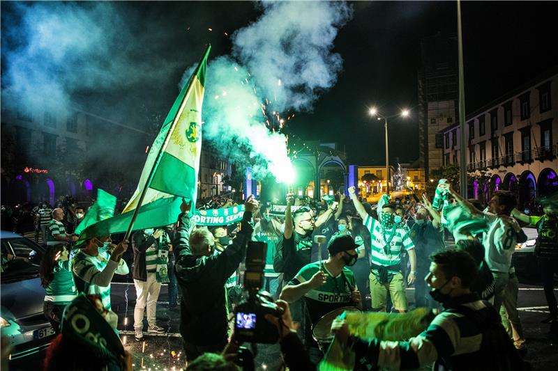 جماهير لشبونة