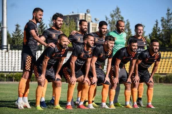 لاعبو الوحدة