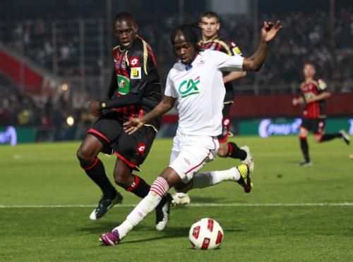 2011-04-192011-04-19t193946z_01_nic03_rtridsp_3_soccer-france_reuters