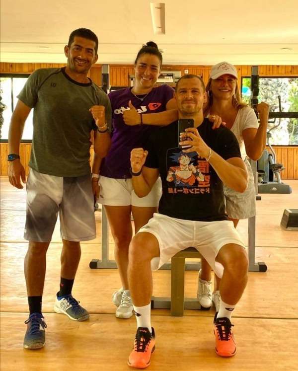 سلمى المولهى وأنس جابر