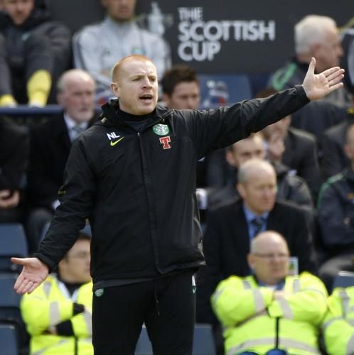 2011-04-202011-04-20t083235z_01_dmr207_rtridsp_3_soccer-europe-scotland-parcelbombs_reuters