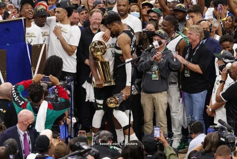 ?i=reuters%2f2021-07-21%2f2021-07-21t043035z_1786351141_mt1usatoday16429292_rtrmadp_3_nba-finals-phoenix-suns-at-milwaukee-bucks_reuters
