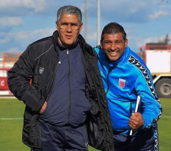 شكري الخطوي مع مساعده محمد القيزاني