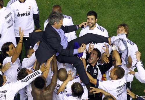 2011-04-202011-04-20t233810z_01_aco40_rtridsp_3_soccer-spain-cup_reuters