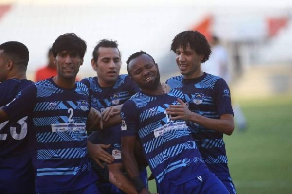 لاعبو النجف