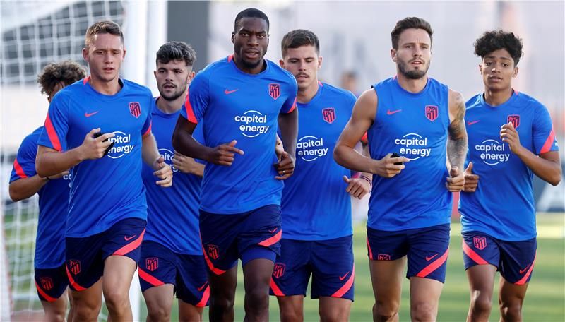 لاعبو أتلتيكو مدريد