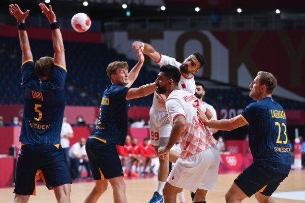 من لقاء البحرين والسويد