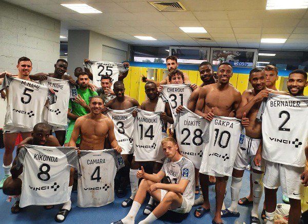 فريق باريس أف سي