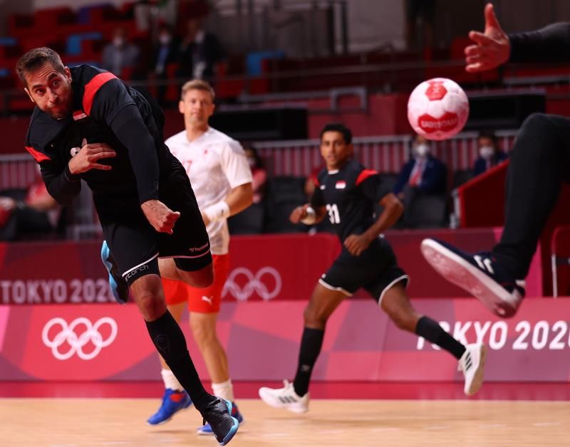 2021-07-26t053145z_1798122581_sp1eh7q0fcs4z_rtrmadp_3_olympics-2020-hbl-m-team7-gpb-000500_reuters