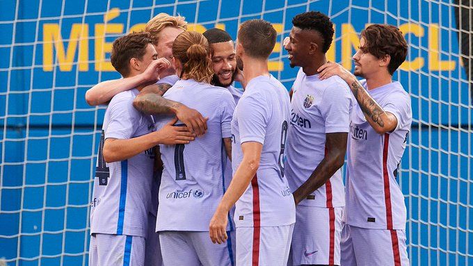 لاعبو برشلونة