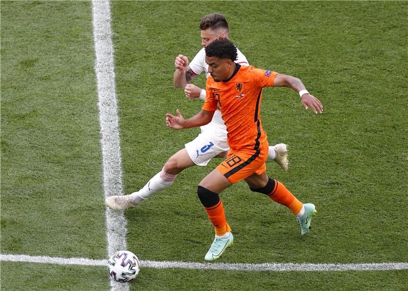 دونيل مالين