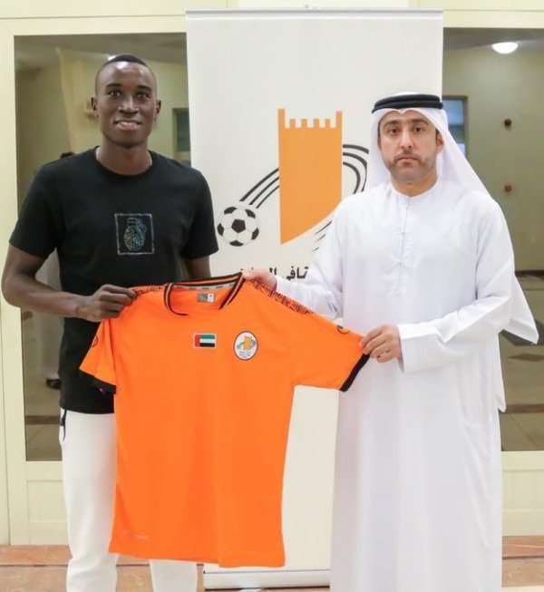 مينا لاعب عجمان