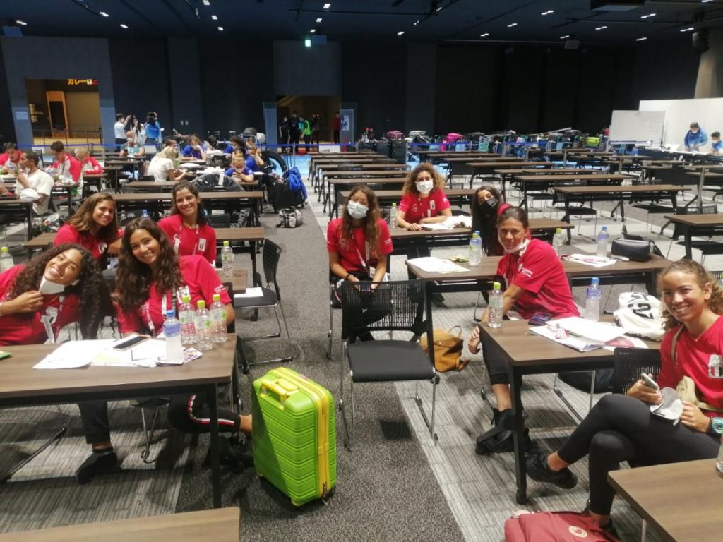 من مغادرة البعثة