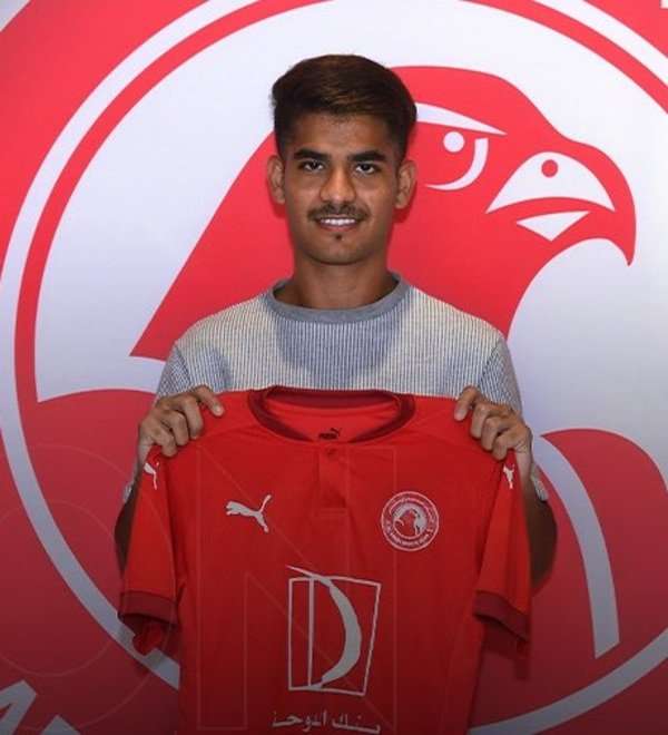 من تقديم اللاعبين