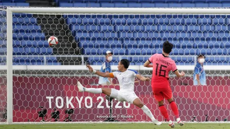 ?i=reuters%2f2021-07-28%2f2021-07-28t093959z_2134522970_sp1eh7s0q86bk_rtrmadp_3_olympics-2020-fbl-m-team11-gpb-000600_reuters