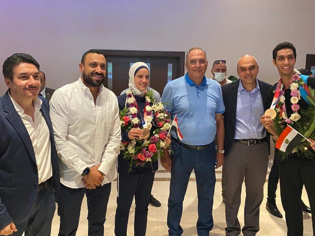 5d81f463-85b9-418c-bfc6-b0792b406d5d