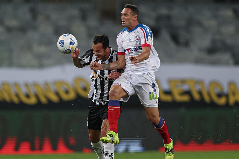 جانب من اللقاء المصدر ( أتلتيكو مينيرو )