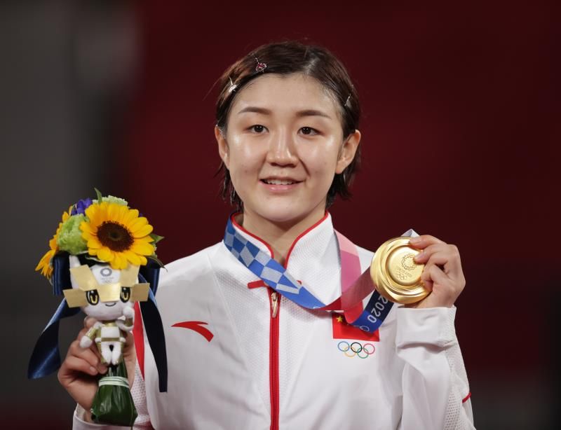 2021-07-29t133951z_1995616664_sp1eh7t11ybfe_rtrmadp_3_olympics-2020-tte-w-singles-medal_reuters