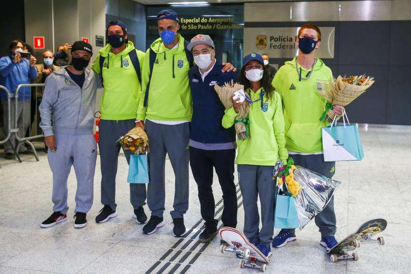 بعض أعضاء البعثة البرازيلية