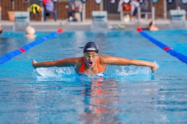 السباحة دانيا نور 