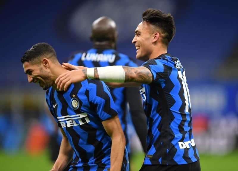 حكيمي مع الإنتر