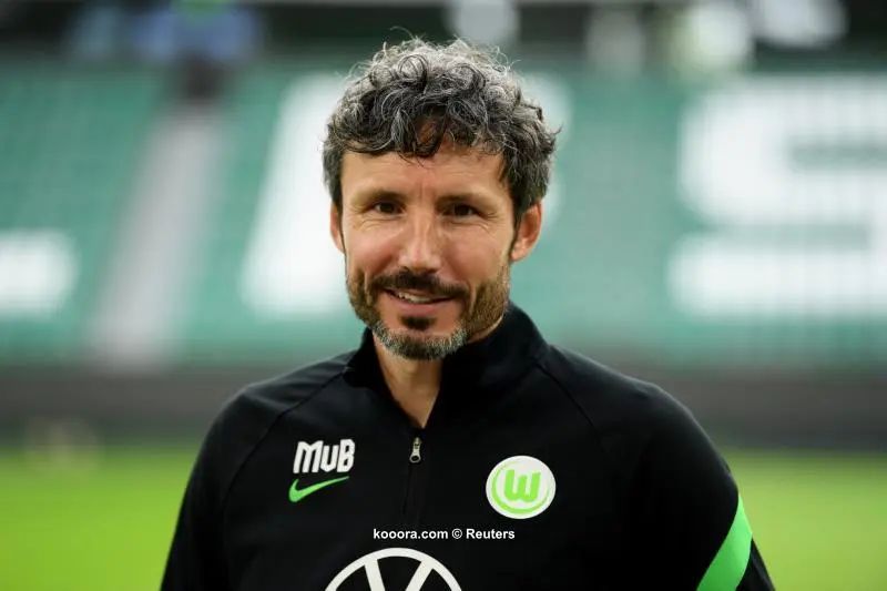 ?i=reuters%2f2021-06-30%2f2021-06-30t123912z_1601188616_up1eh6u0z59m4_rtrmadp_3_soccer-germany-wob-van-bommel_reuters