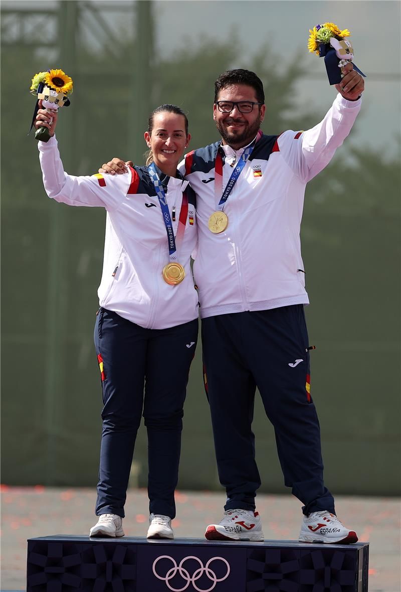 مونيوز وفاطمة جالفز