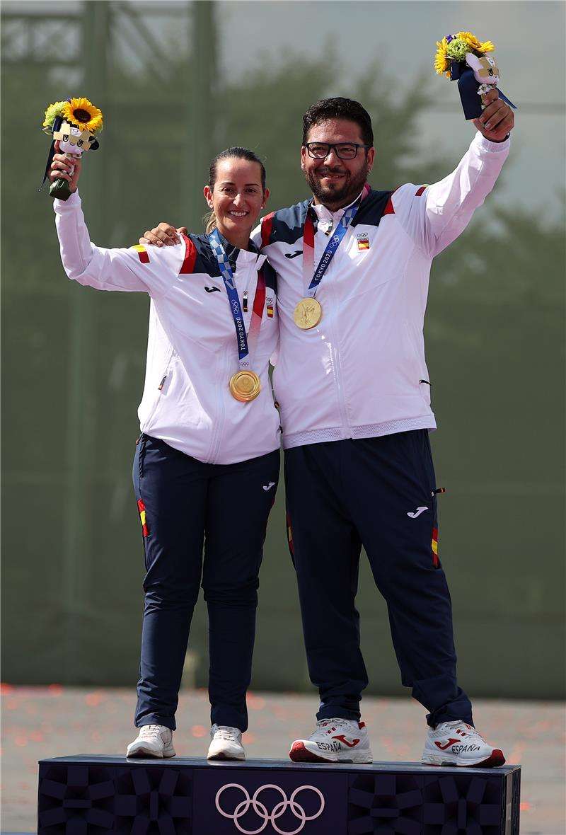 مونيوز وفاطمة جالفز