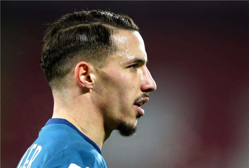 إسماعيل بن ناصر