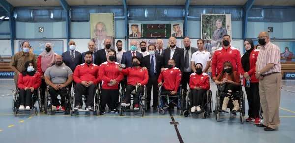 الأمير مرعد يتوسط الوفد الأردني المشارك