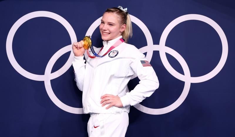 2021-08-02t111656z_618933654_sp1eh820vc5ue_rtrmadp_3_olympics-2020-gar-w-1apfx-medal_reuters