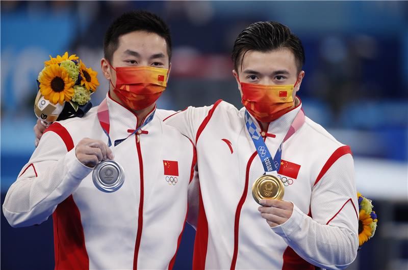 تتويج الصين بالميدالية الذهبية