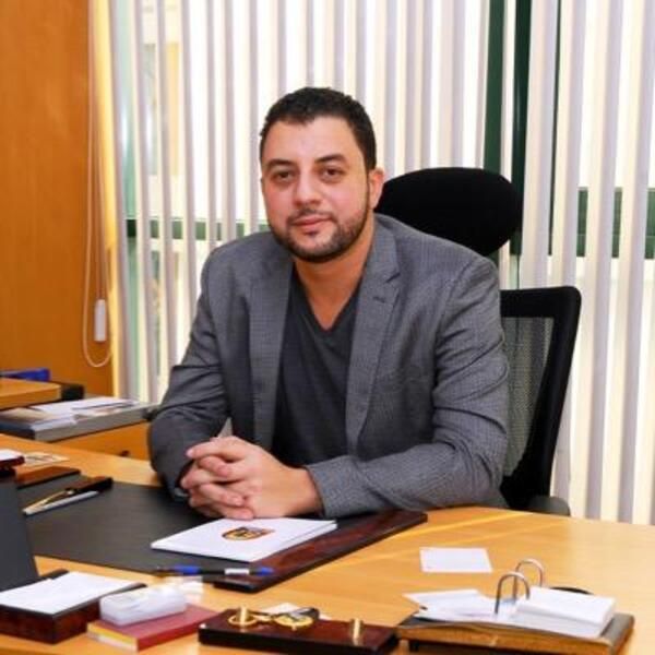 عمرو شاهين