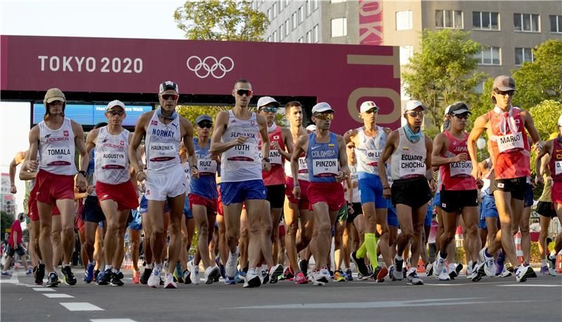 متسابقو المشي