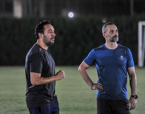 مدرب سيراميكا