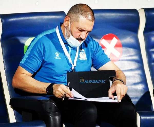 احمد أبو دان