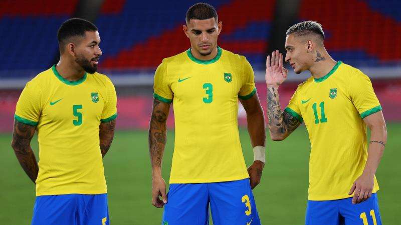 2021-08-07t113924z_565036735_rc2b0p9w4xn9_rtrmadp_3_olympics-2020-fbl-m-team11-fnl-000100_reuters