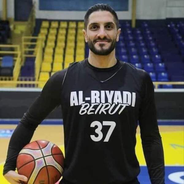 مازن منيمنة