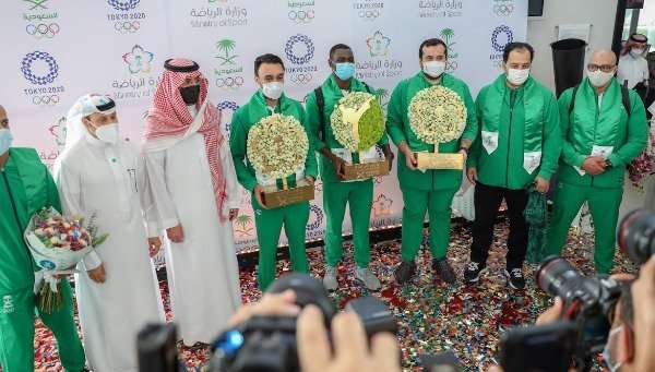 من الاستقبال