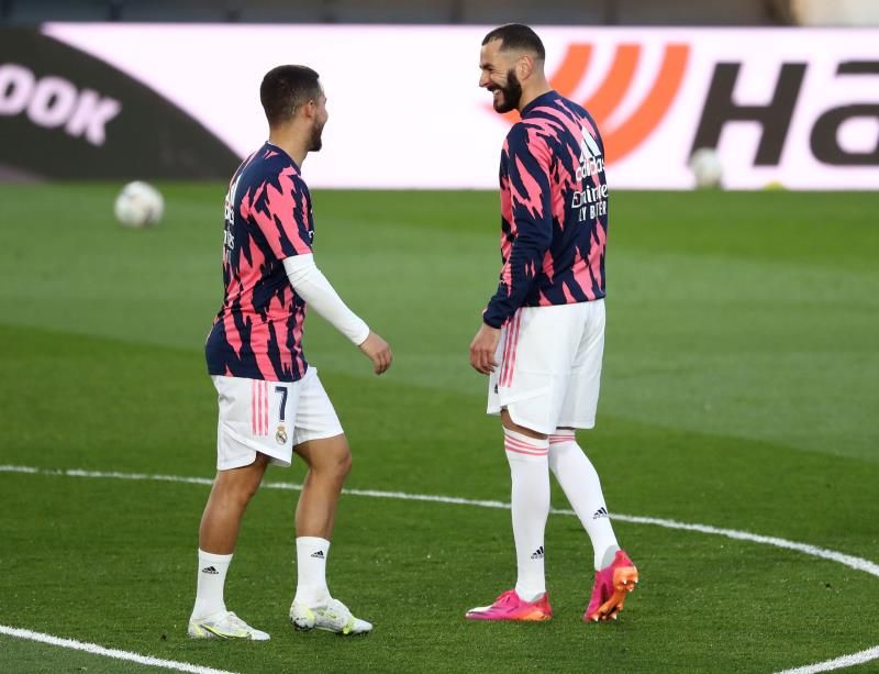  بنزيما وهازارد