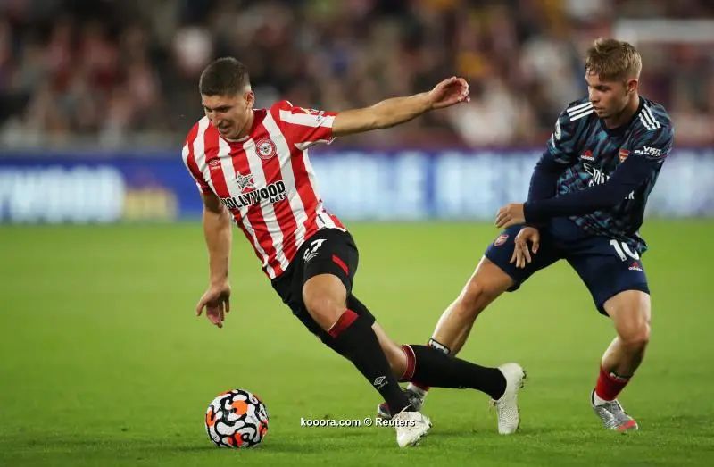 ?i=reuters%2f2021-08-13%2f2021-08-13t194846z_1697535446_up1eh8d1j177s_rtrmadp_3_soccer-england-bre-ars-report_reuters