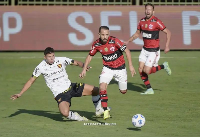 ?i=reuters%2f2021-08-15%2f2021-08-15t190859z_1646121219_up1eh8f1h6xh5_rtrmadp_3_soccer-brazil-fla-rec-report_reuters