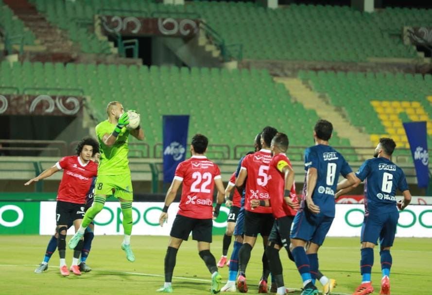 الأهلي وطلائع الجيش