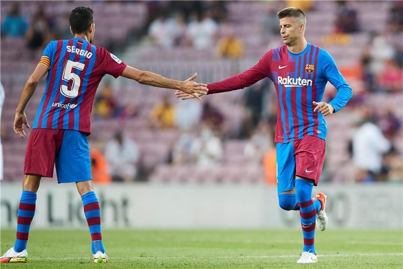 بوسكيتس وبيكيه 