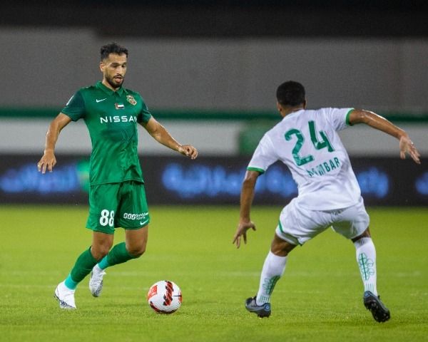 من لقاء شباب الأهلي والامارات  