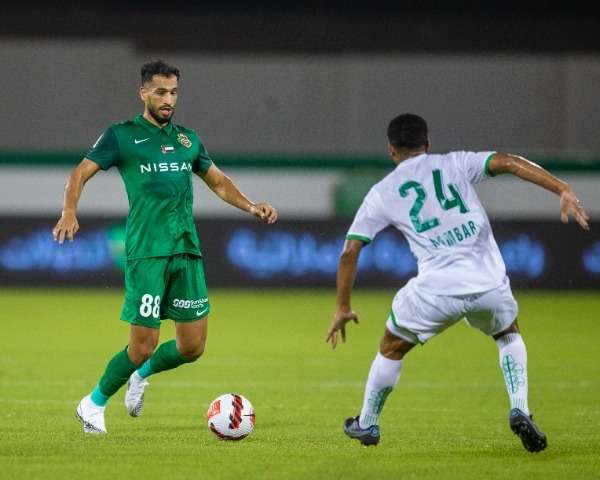 من لقاء شباب الأهلي والامارات  